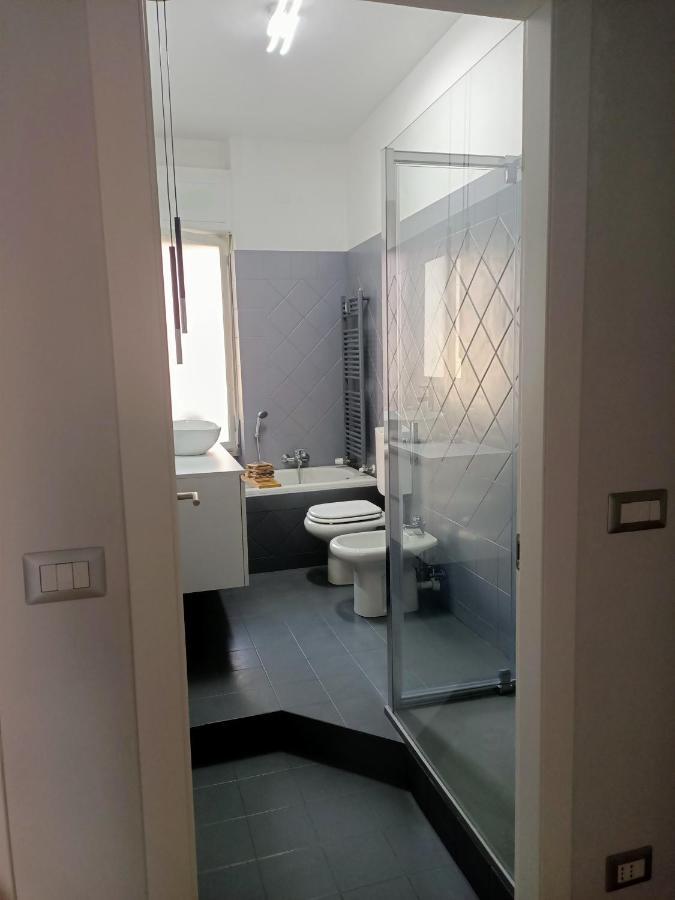 Ferienwohnung Casa Di Noemi - Seafront With Parking Savona Exterior foto